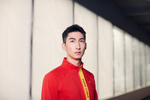 教育很深的男人
